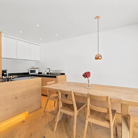 Praval By Interhome Lägenhet Valbella