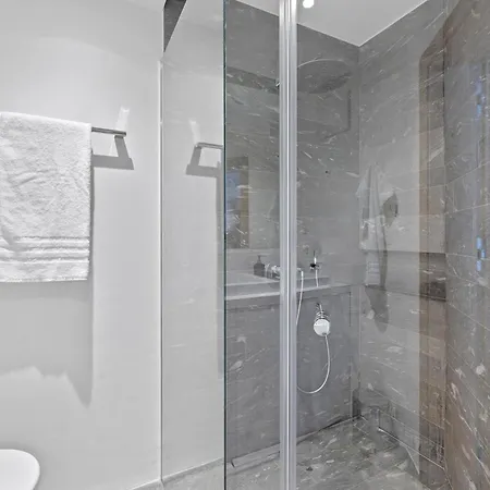 Praval By Interhome Lägenhet