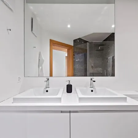 Praval By Interhome